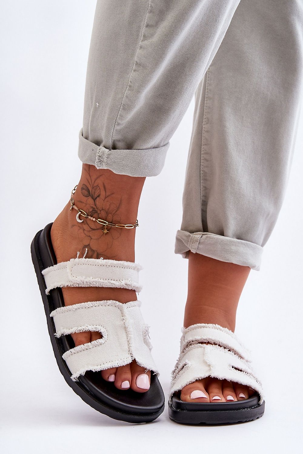 Flip-flops model 183455